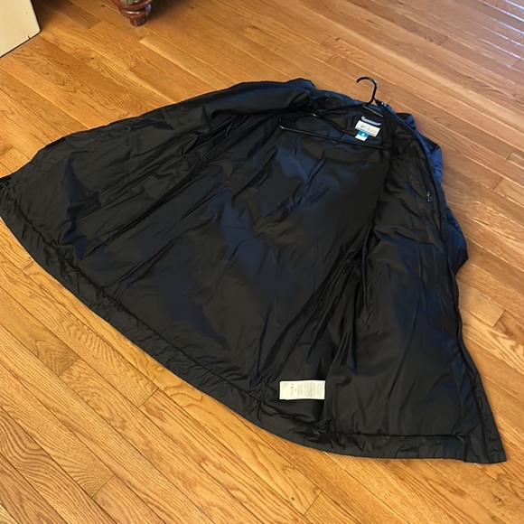 Warm Columbia microfiber winter coat, black XL - Picture 8 of 13